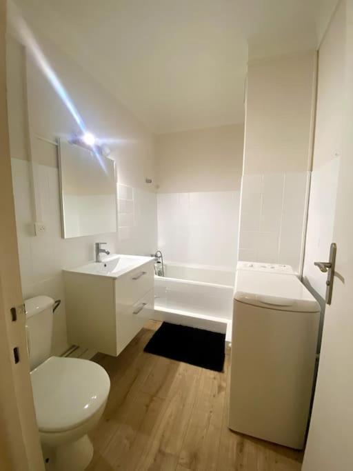 Appartement อองทีบส์ ภายนอก รูปภาพ